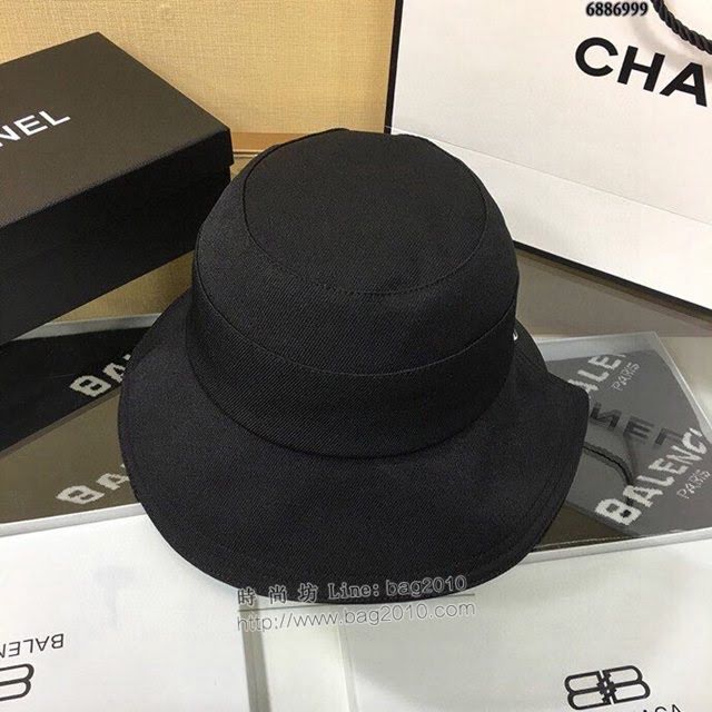Chanel爆款女士帽子 香奈兒2021新款錯邊柔軟漁夫帽  mm1428